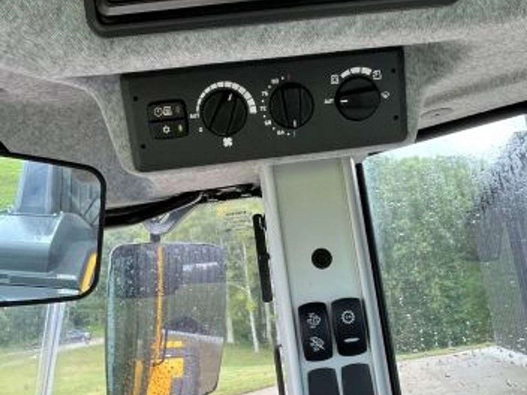 2023-volvo-l90h-image-4