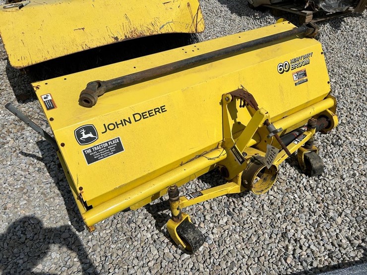 john-deere-60-image-3