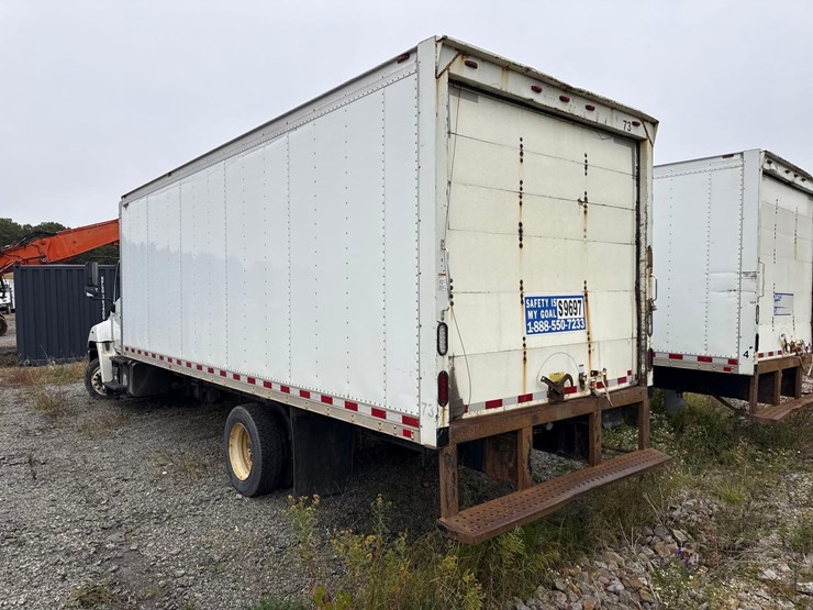 2016-hino-258-image-4