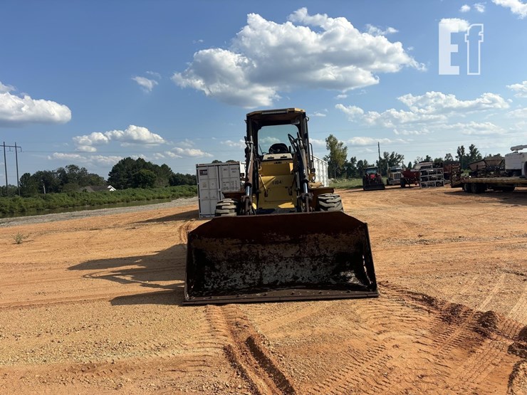 caterpillar-it24f-image-8