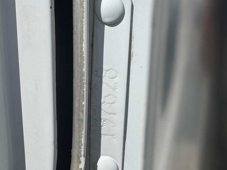 2007-kenworth-t300-image-8