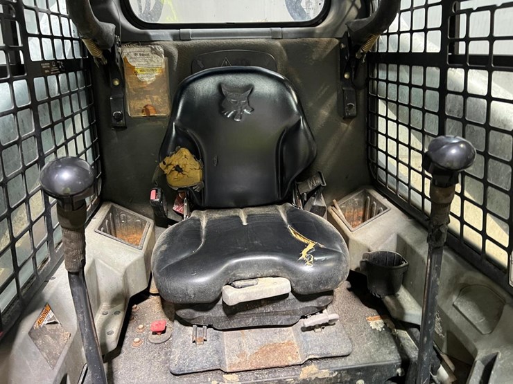 bobcat-s750-image-17