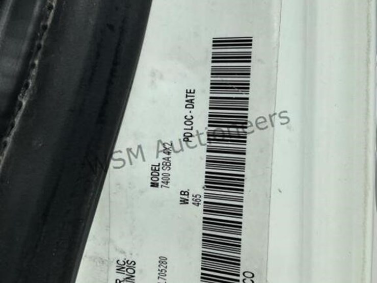 2015-international-7400-image-21