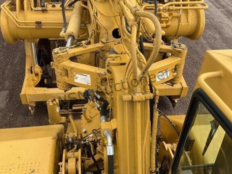 caterpillar-615c-image-23