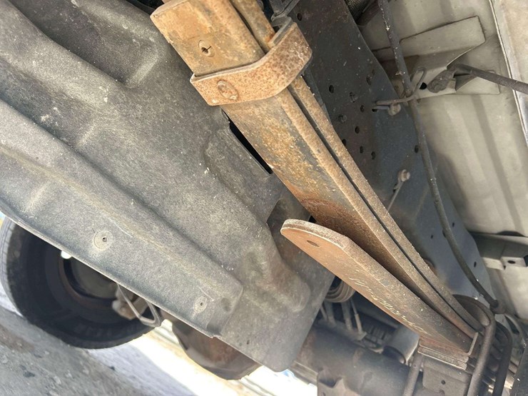 2011-ford-f250-image-18