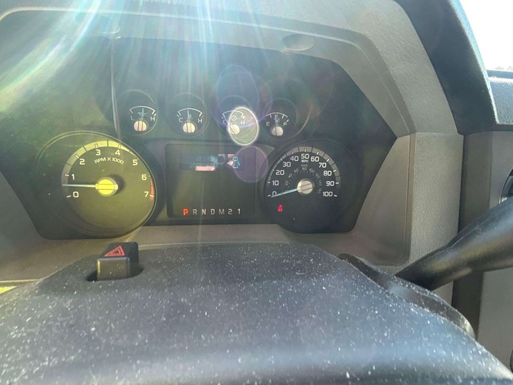 2012-ford-f350-image-12