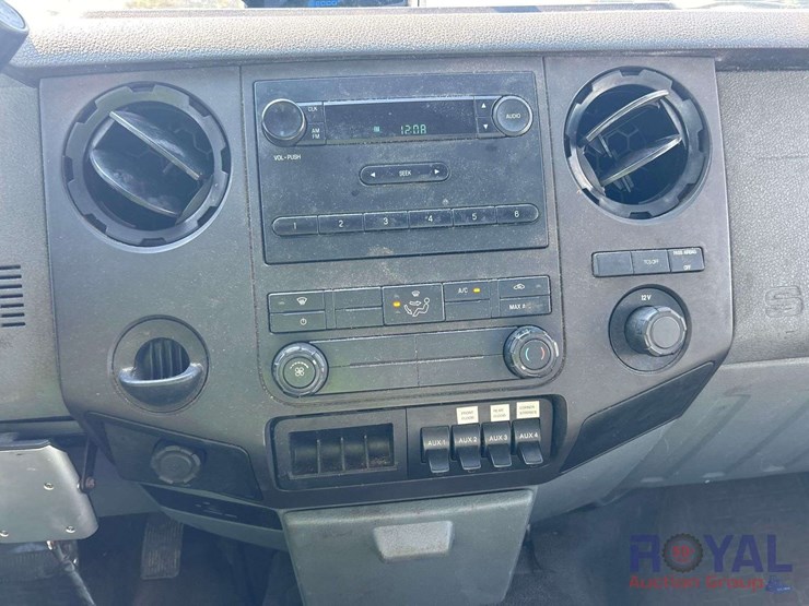 2011-ford-f350-image-17