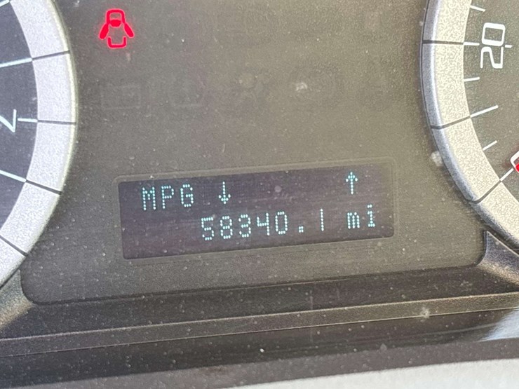 2011-ford-escape-image-6