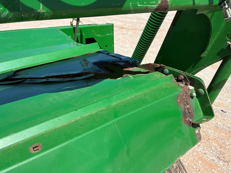 2015-john-deere-635-image-12