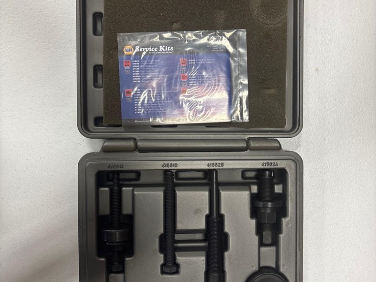 assorted-tools-set-image-2