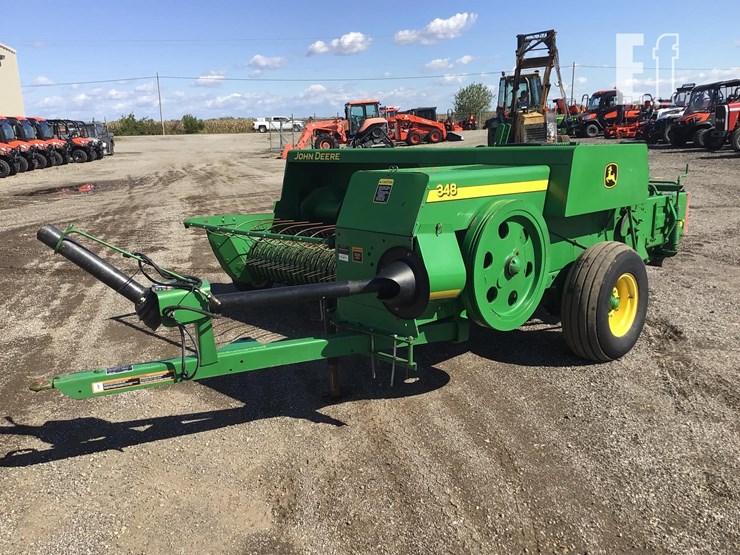 2006-john-deere-348-image-2