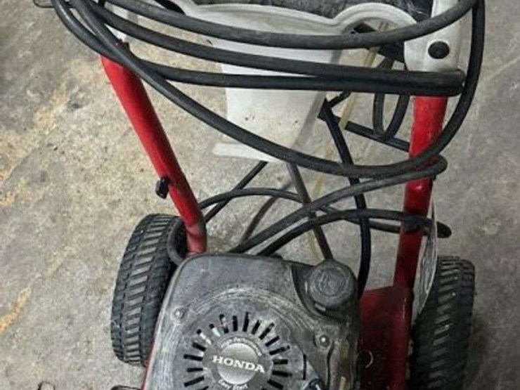 troy-bilt-pressure-washer-2500-max-psi.-2.3-gpm-image-1