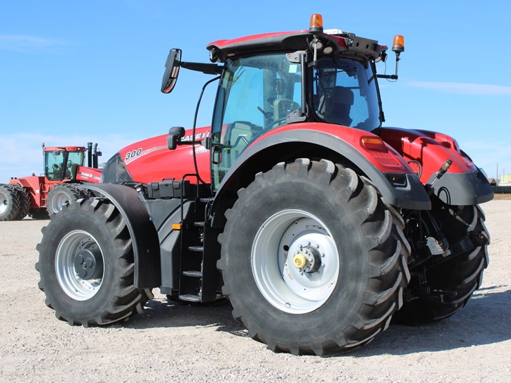 2022-case-ih-2022-image-3
