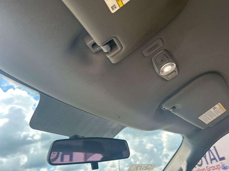 2017-ford-f150-image-19