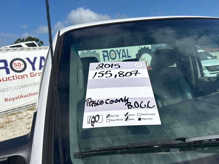 2015-ford-f350-image-22