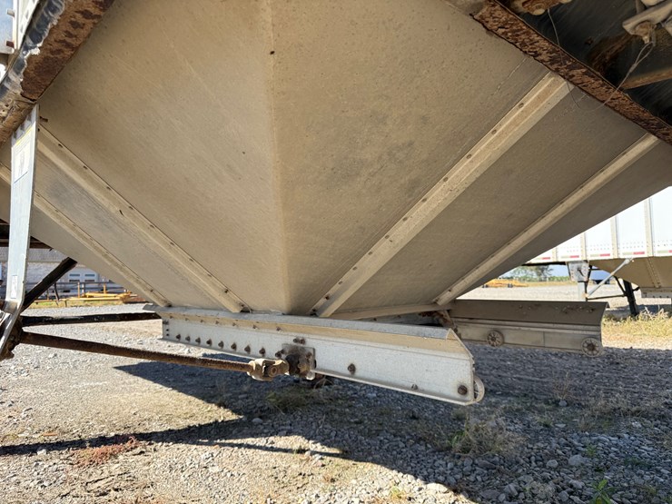 2011-merritt-42-image-39