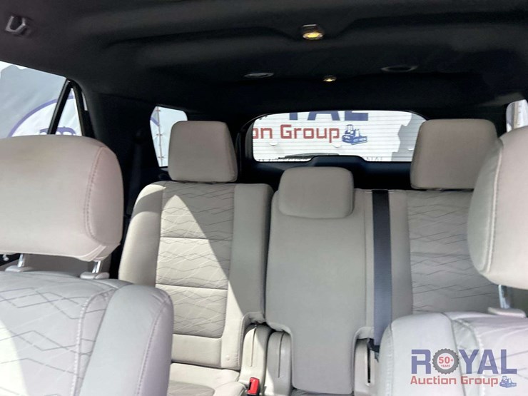 2014-ford-explorer-image-20