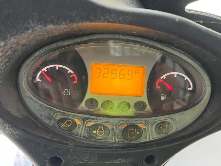 bobcat-t595-image-23