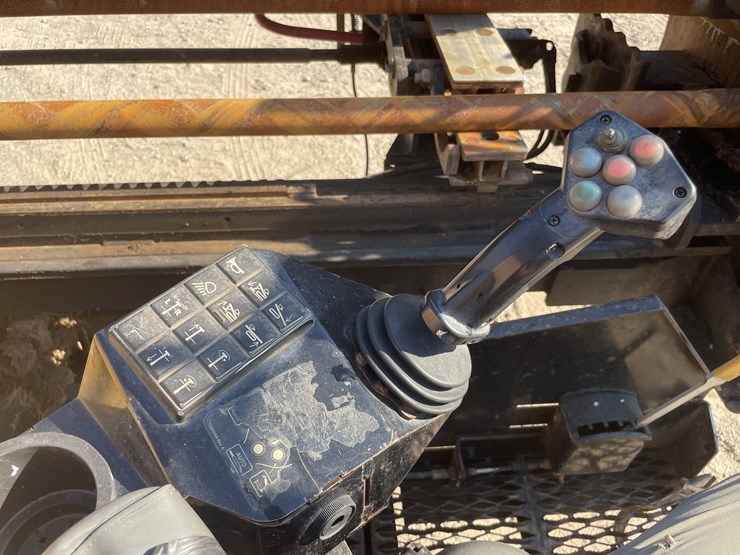 #1002-•-2015-vermeer-d24x40-series-ii-boring-machine-image-37