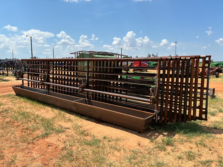 #t8027-•-(10)cattle-panels-image-1