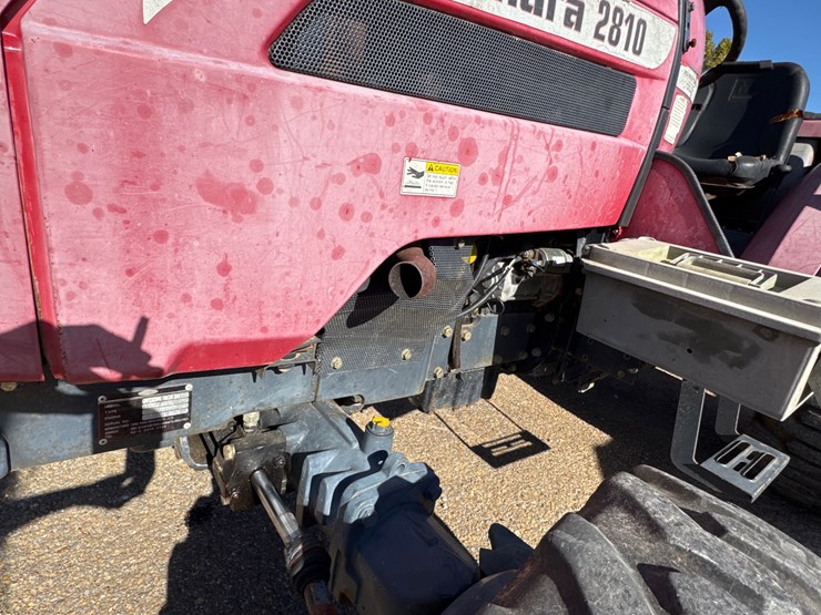 mahindra-2810-image-23