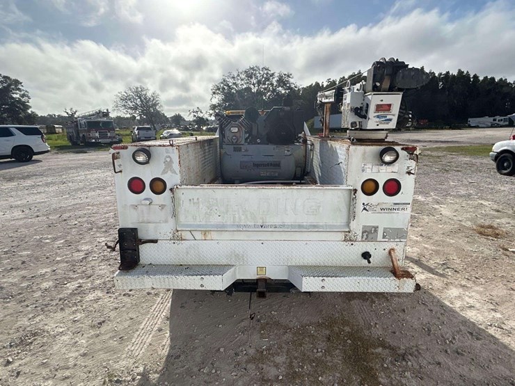 1997-chevrolet-c3500-auto-crane-service-truck-image-24