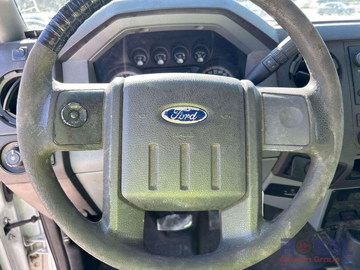 2015-ford-f250-image-13