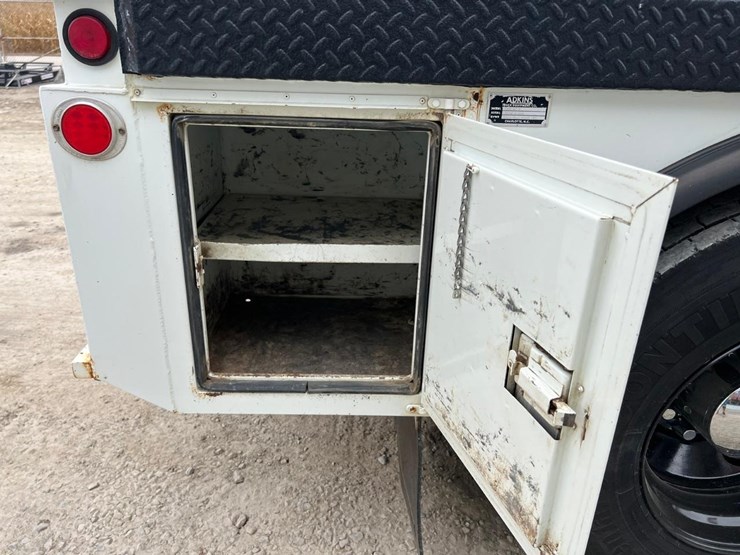 2017-international-durastar-4300-image-20