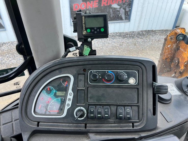 2017-jcb-3cx-image-25