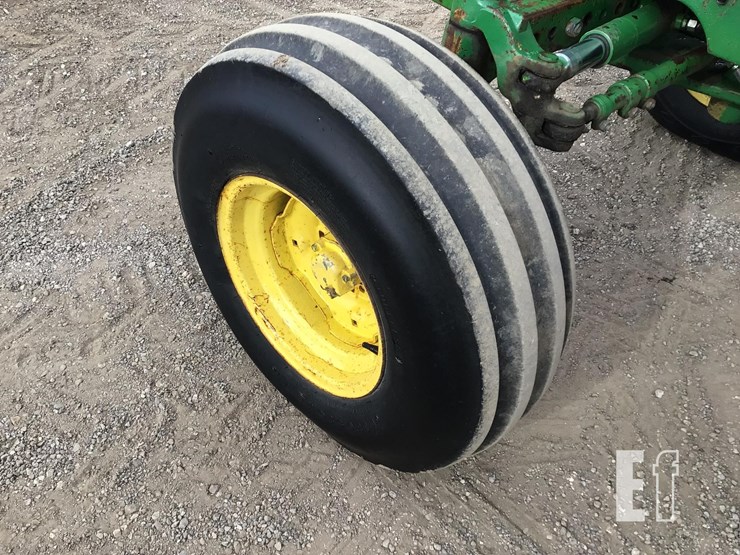 1985-john-deere-2350-image-20