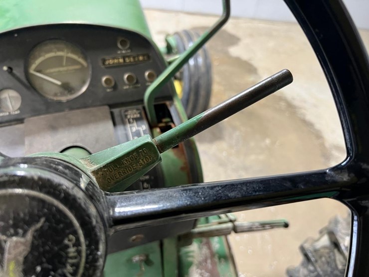 john-deere-4320-image-23