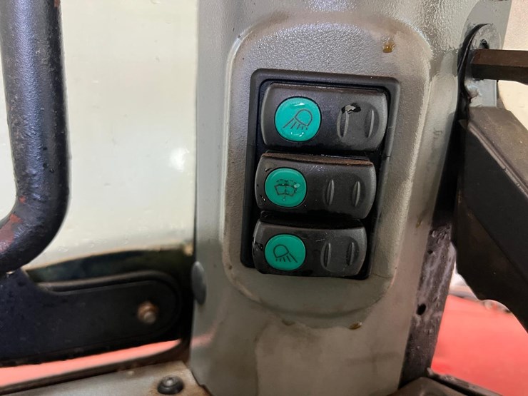 mccormick-t110-max-image-30