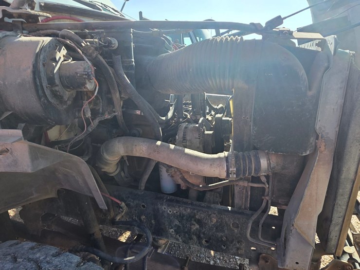 1998-ford-f800-image-8