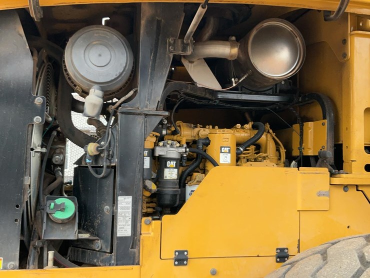 2013-caterpillar-924k-image-36
