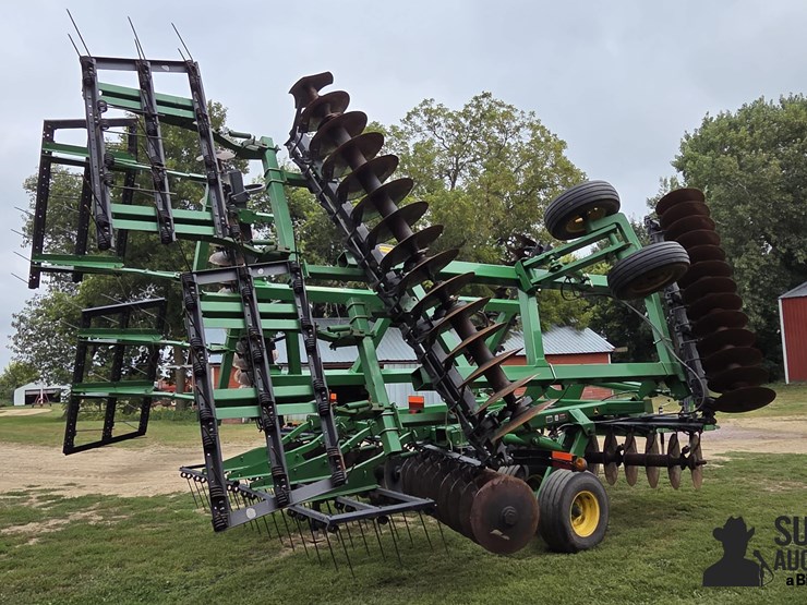 2011-john-deere-637-image-5