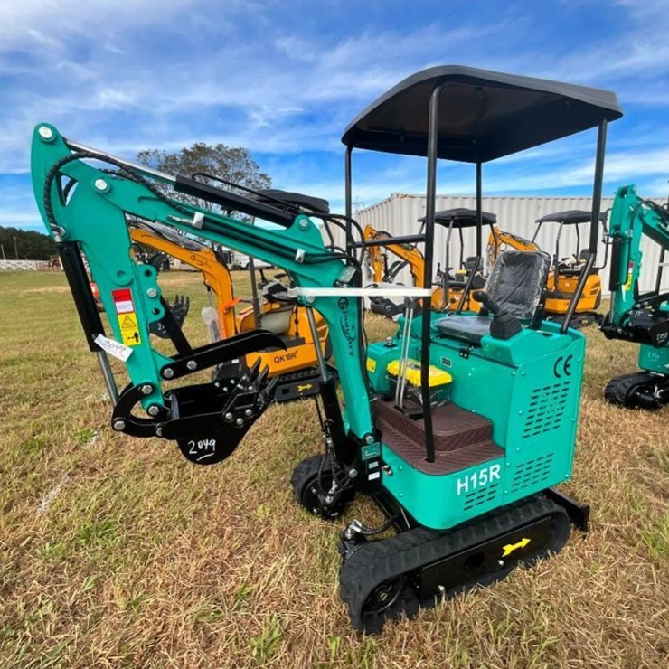 UNUSED CFG H15R MINI EXCAVATOR (420CC GAS ENGINE,