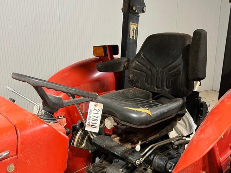 massey-ferguson-243-image-18