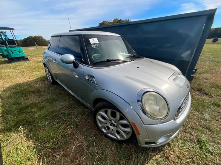 2009-mini-cooper-s-(6-spd,-miles-read-188830,-image-1