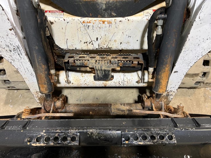 2019-bobcat-t550-image-10