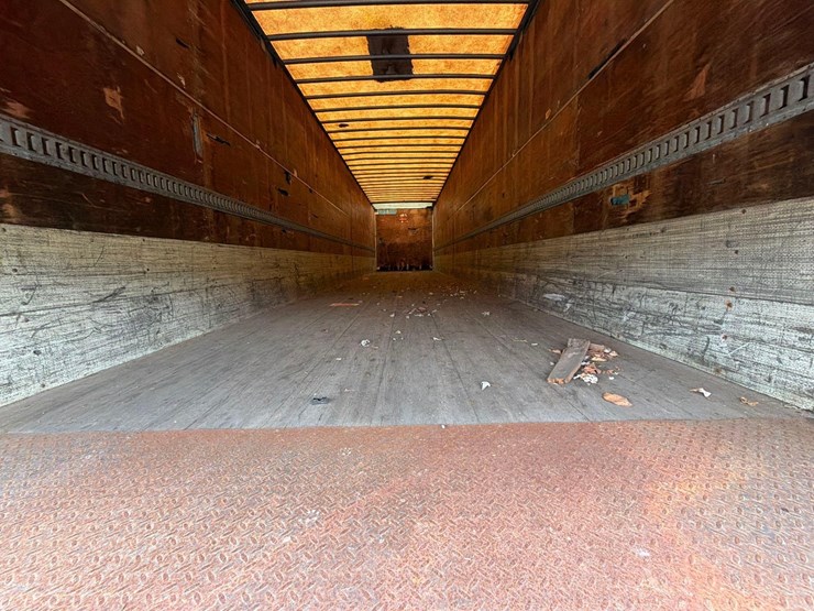 2011-utility-van-image-8