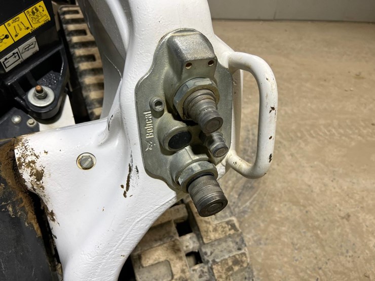 2022-bobcat-t66-image-11