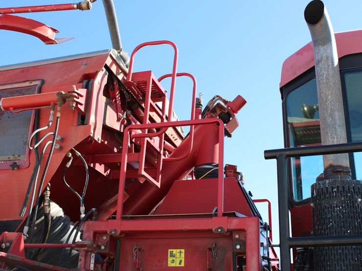 2006-case-ih-4300-image-61