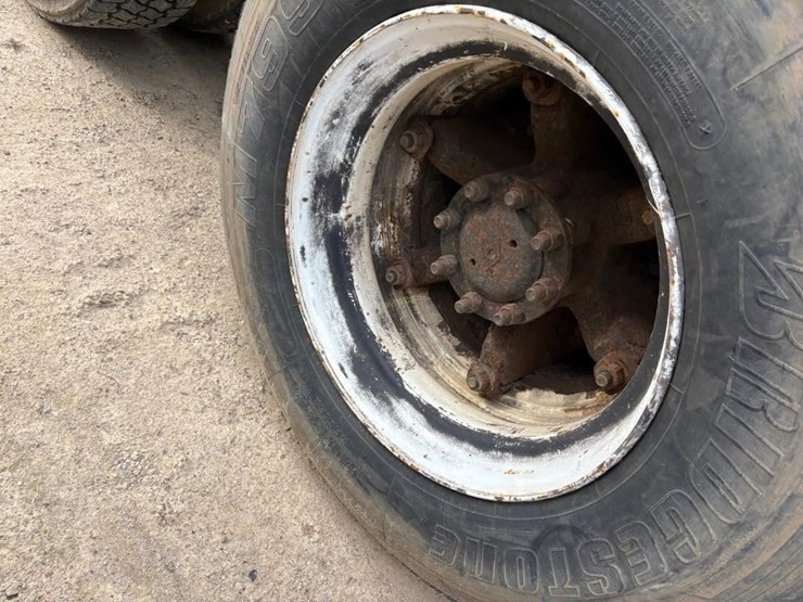 1989-international-9300-image-7