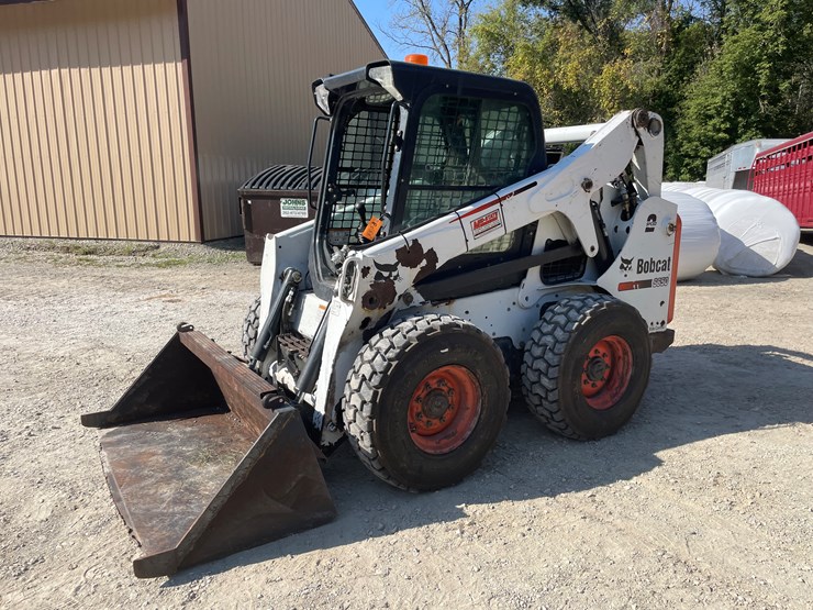 2011-bobcat-s650-image-41
