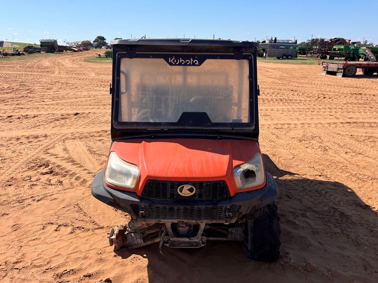 2016-kubota-rtvx1140-image-2