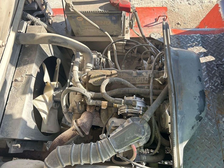 nissan-cf60-6,000lb-lp-forklift-image-9