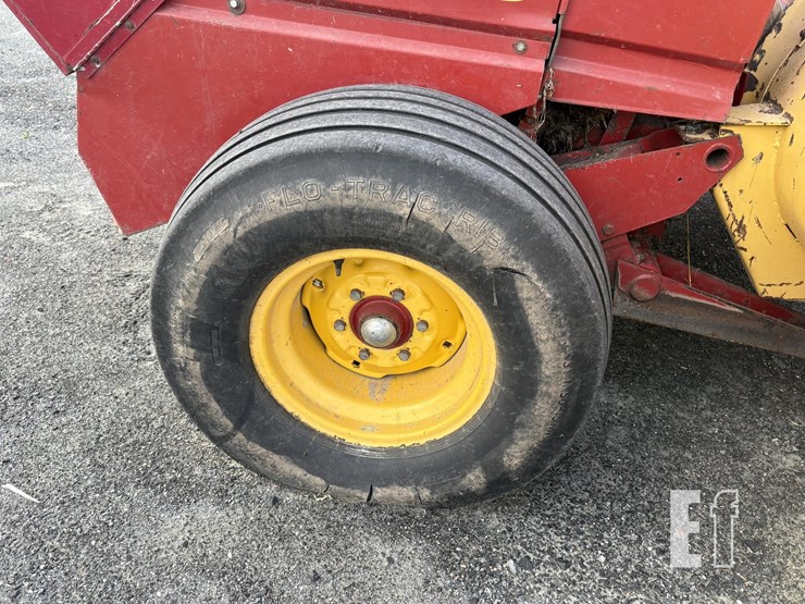 new-holland-900-image-14