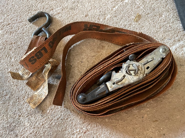 #1074-•-ratchet-straps,-100'-measuring-tape-and-wheel-chock-image-7