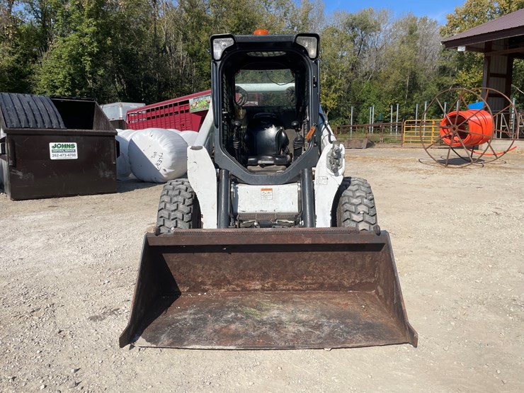 2011-bobcat-s650-image-2