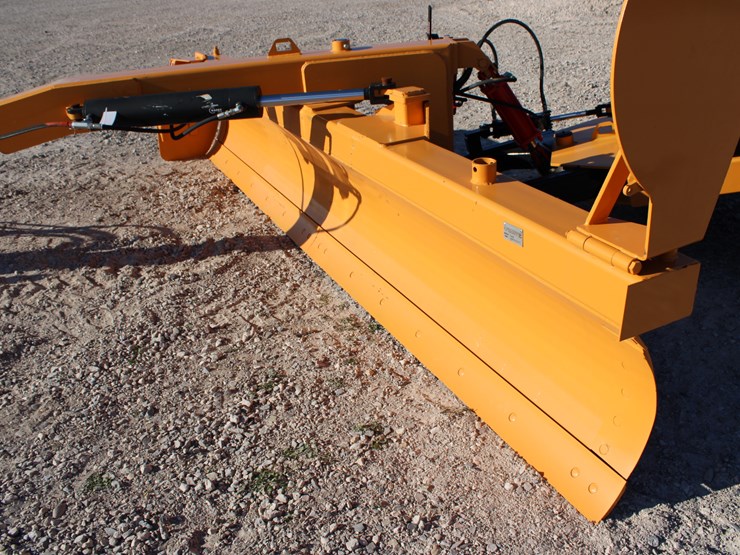 #2093-•-2024-industrias-america-140r,-14ft-grader-with-rear-steer,-tilt,-angle-(new)-image-9